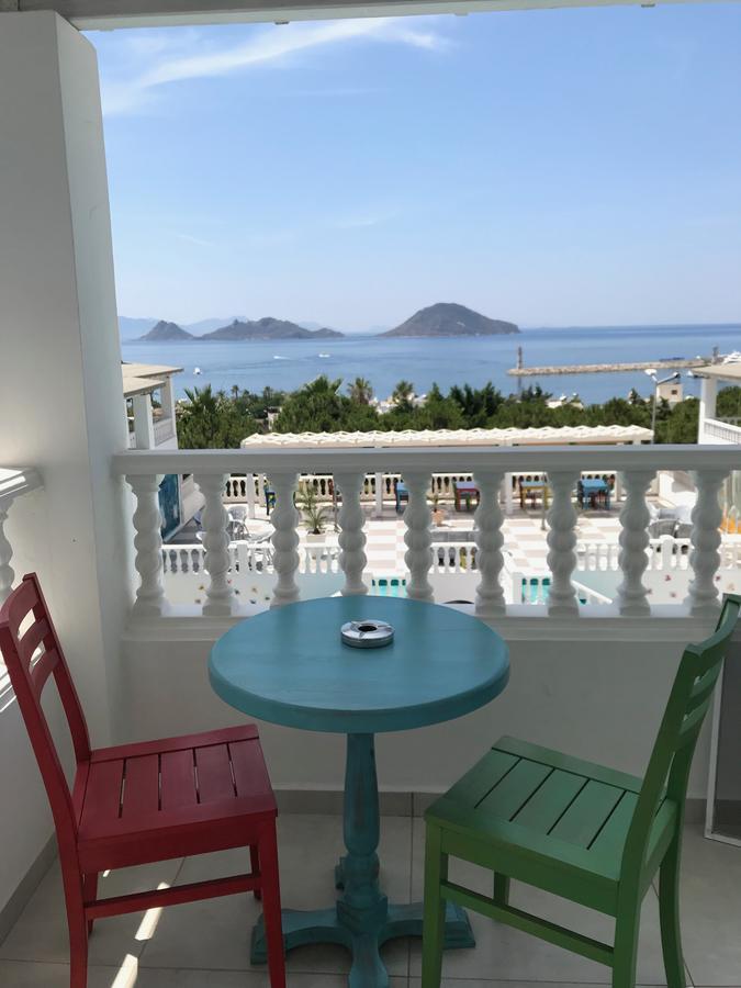 Bahama Art Hotel ทูร์กุทริส ภายนอก รูปภาพ