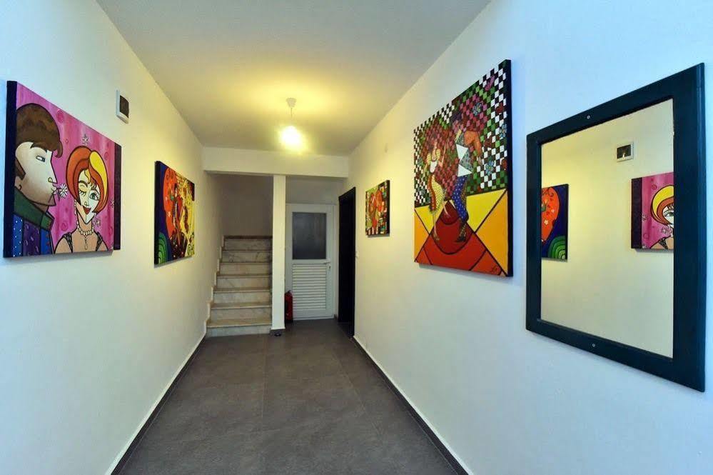 Bahama Art Hotel ทูร์กุทริส ภายนอก รูปภาพ